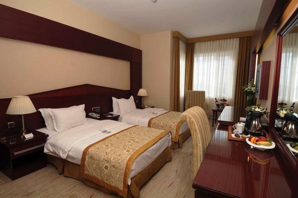 Taksim Gönen Hotel